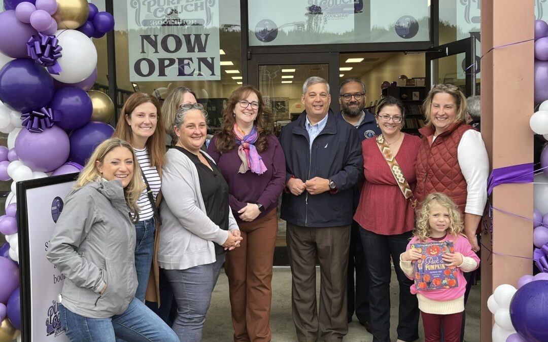 North Andover Welcomes The Purple Couch Bookshop